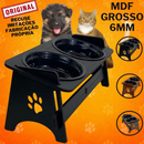 Comedouro Elevado para Cães e Gatos com Tampa Antiderramamento – Saúde e Conforto Pet
